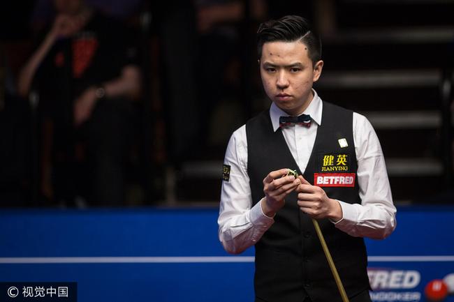 许多运动员 许多运动员