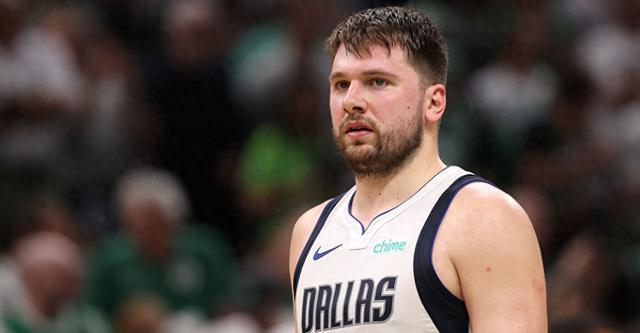 同样表现出 同样表现出